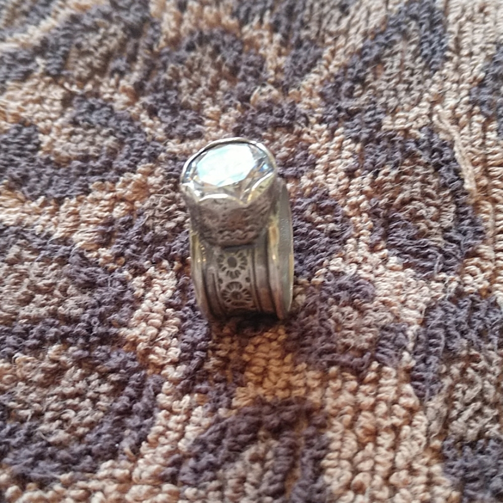 Silpada ring. 7 1/4 - Picture 2 of 3